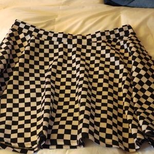 Checker skater skirt